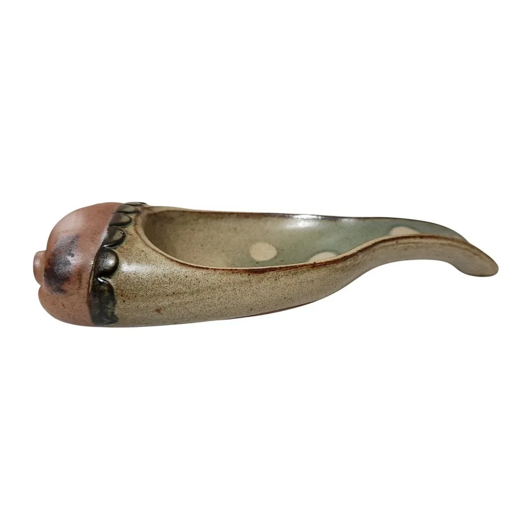 UCTCI Vintage Pig Spoon Rest Stoneware Japan Smiling Polka Dots Whimsy 7.5
